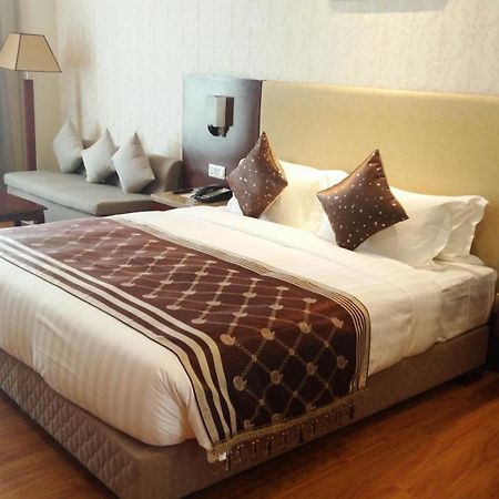 Clarion Inn Jaipur Kukas Kamer foto