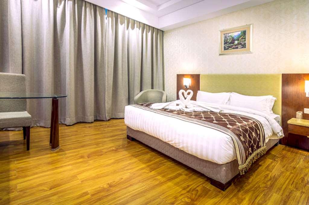 Clarion Inn Jaipur Kukas Kamer foto