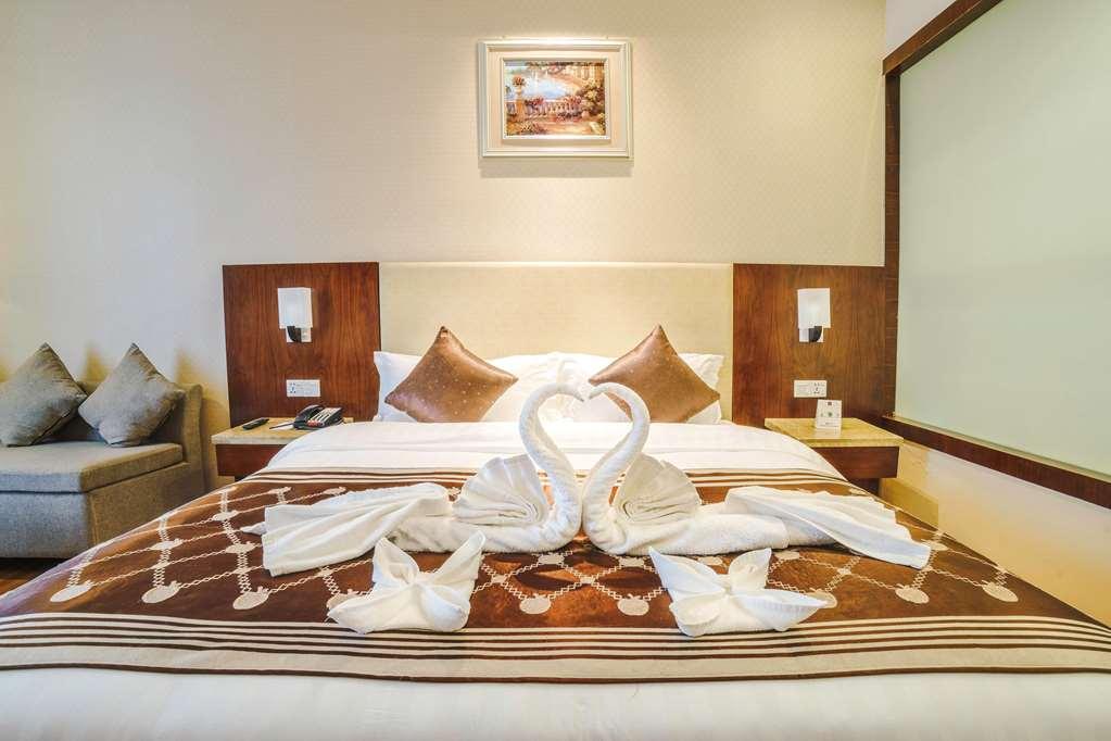Clarion Inn Jaipur Kukas Kamer foto