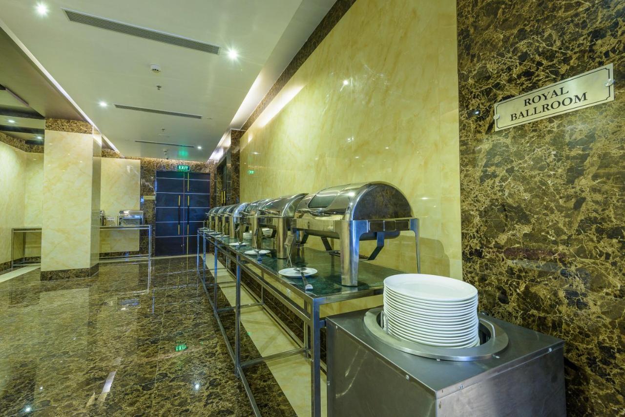 Clarion Inn Jaipur Kukas Buitenkant foto