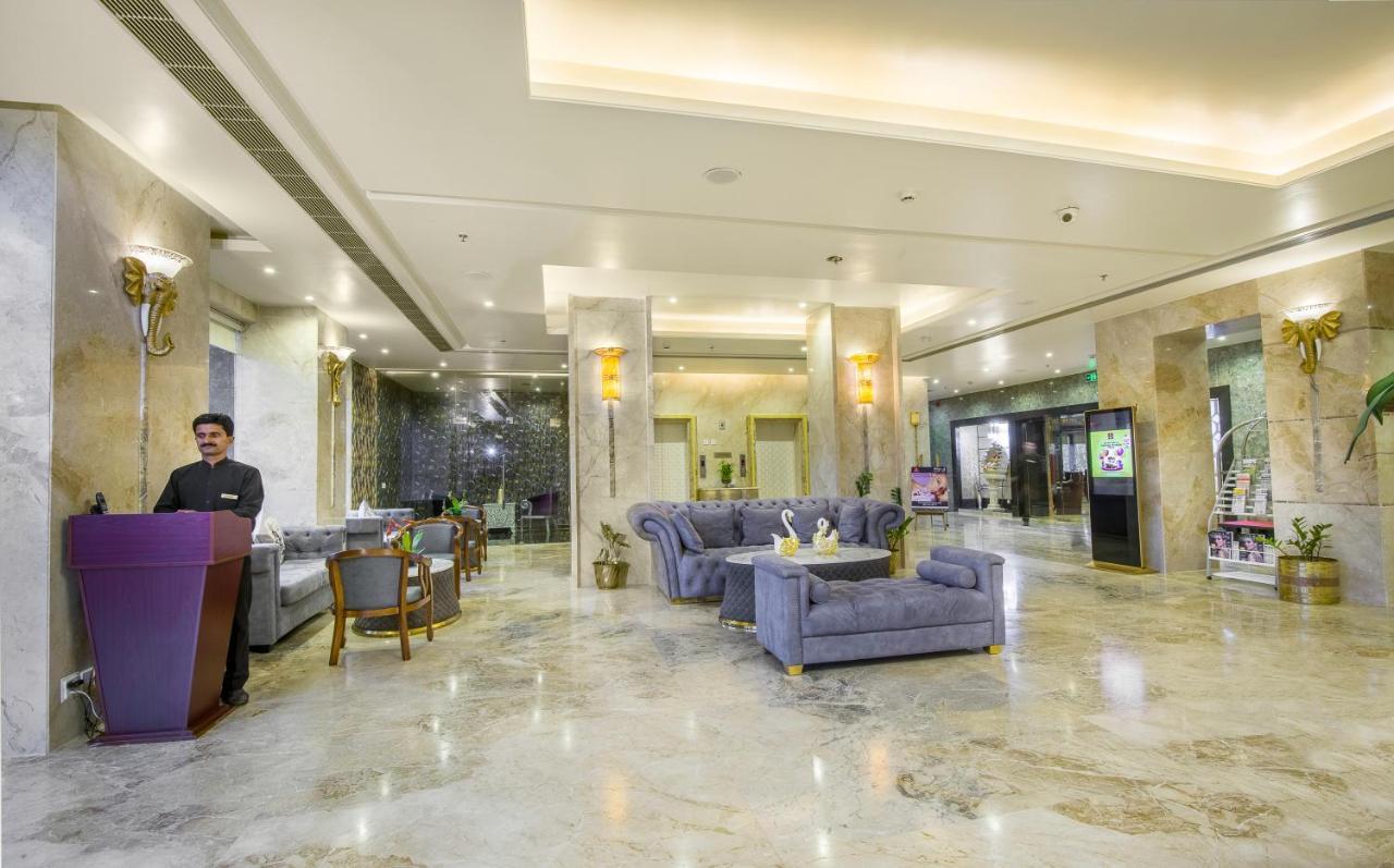 Clarion Inn Jaipur Kukas Buitenkant foto