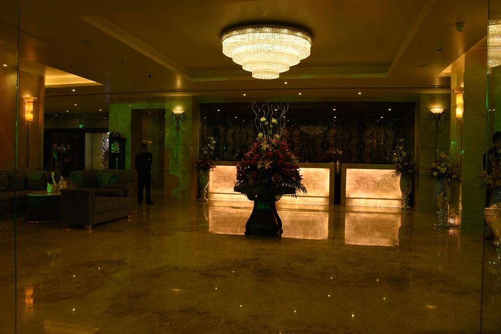 Clarion Inn Jaipur Kukas Buitenkant foto
