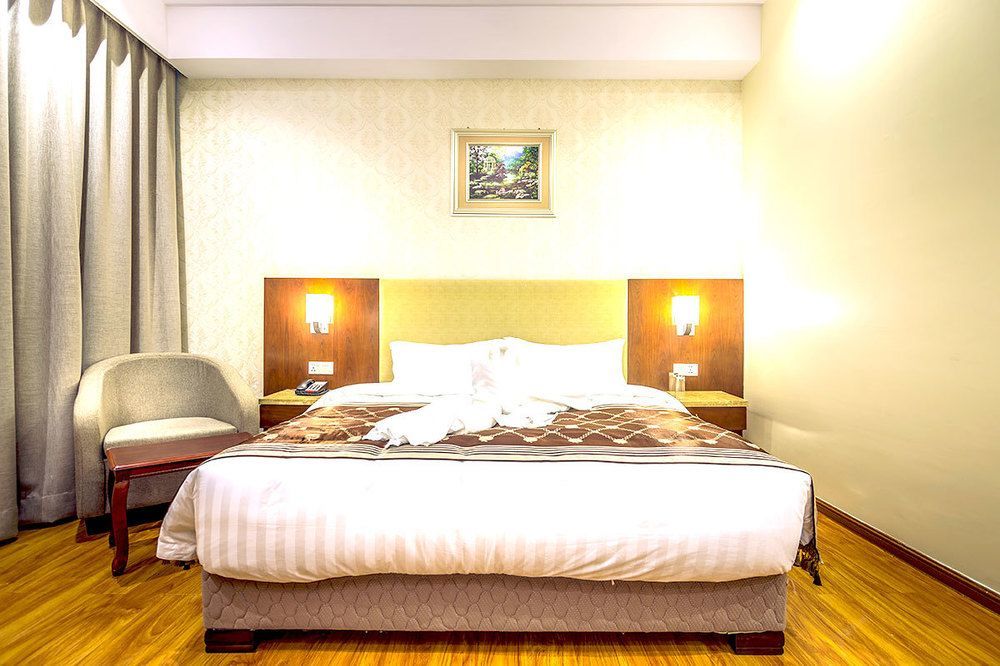 Clarion Inn Jaipur Kukas Buitenkant foto